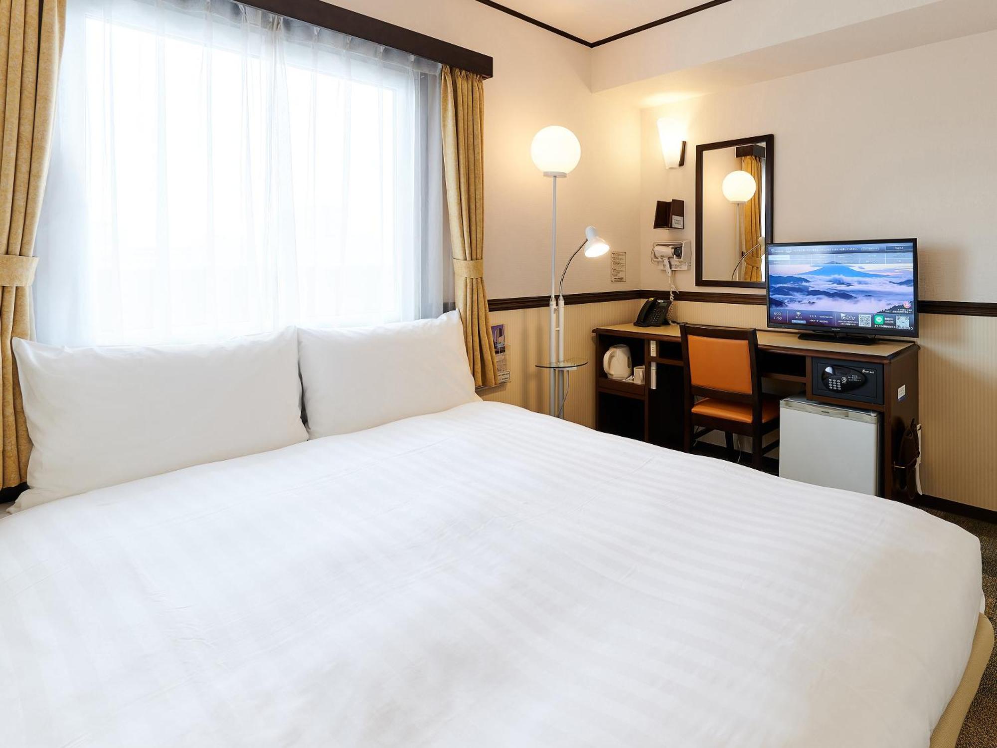 Toyoko Inn Osaka Shinsaibashi Nishi Værelse billede