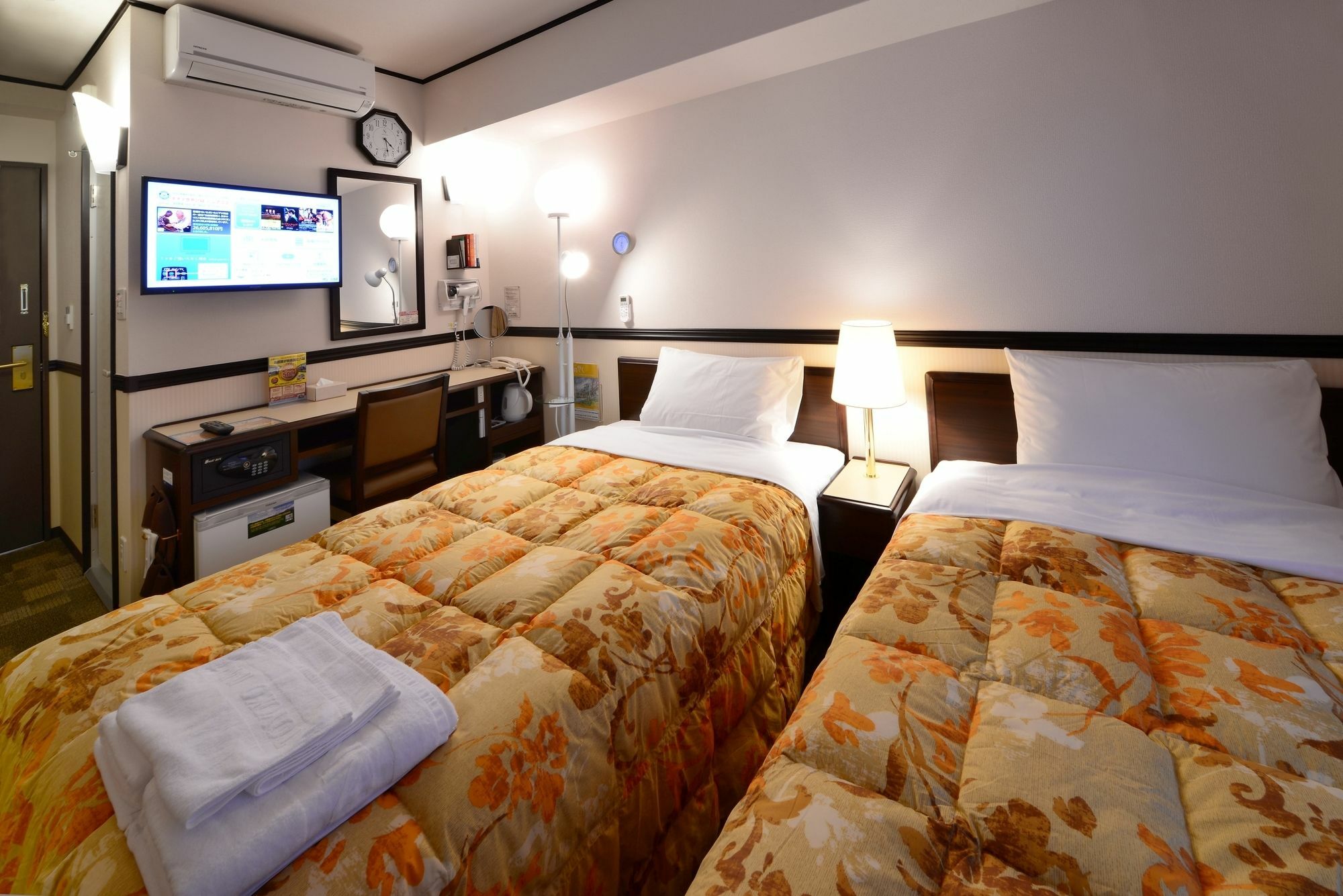 Toyoko Inn Osaka Shinsaibashi Nishi Eksteriør billede